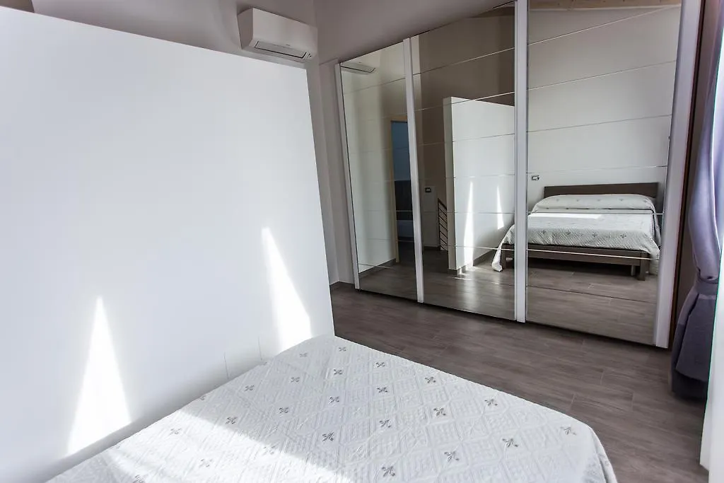 Lm House 01 Appartement Lonato