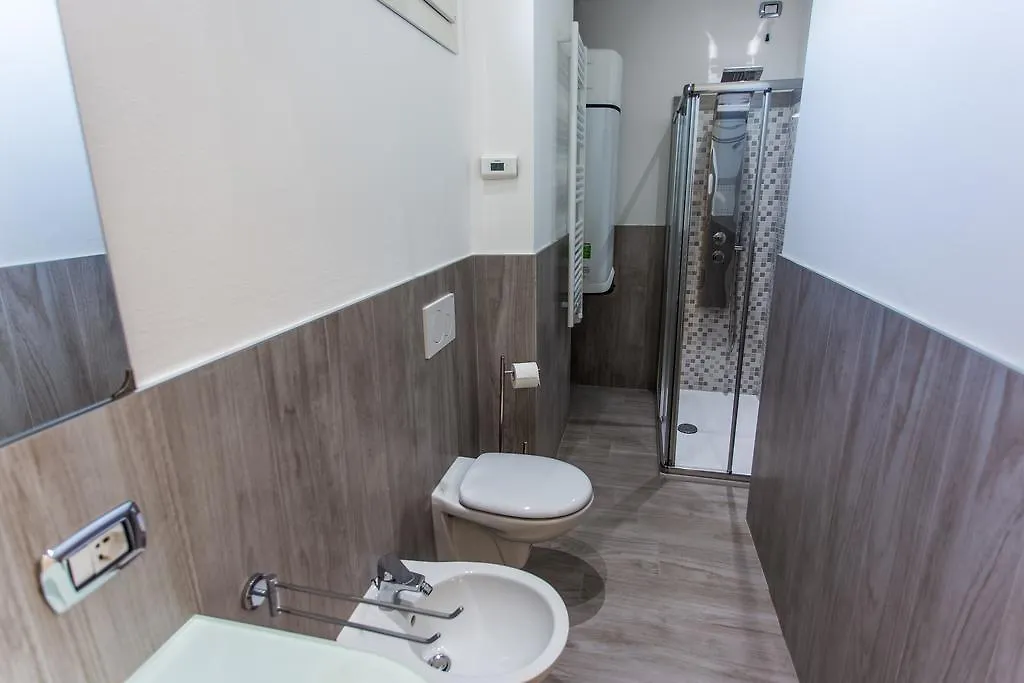 Lm House 01 Appartement Lonato