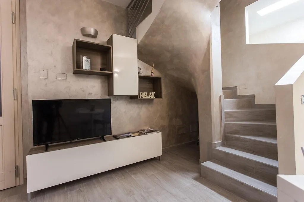 Apartment Lm House 01